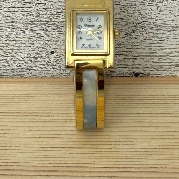 Xanadu Vintage Ladies Watch - Picture 2 of 6